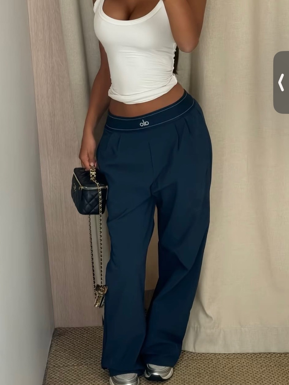 ALO Yoga Deep Navy Wide-Leg Pleated Waistband Pants